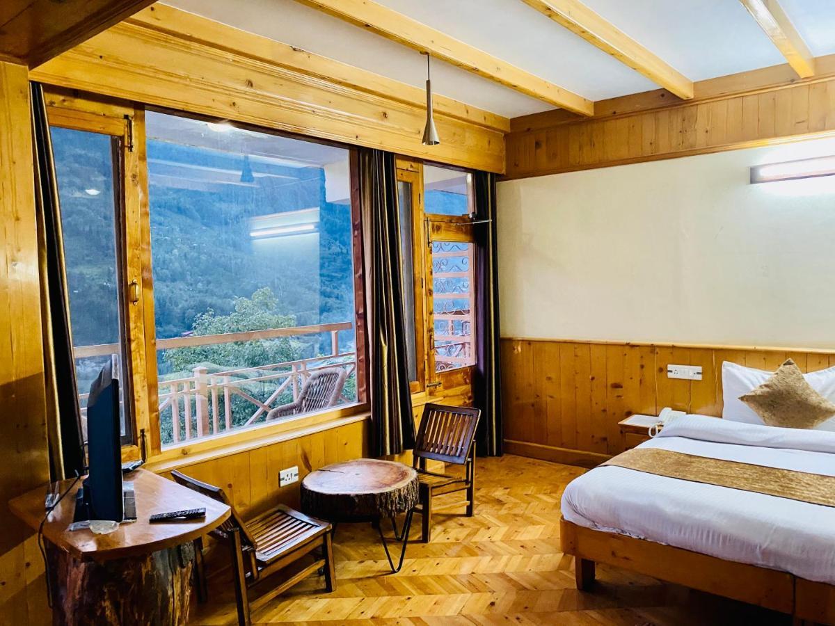 Hotel Valley Of Gods มะนาลี ภายนอก รูปภาพ
